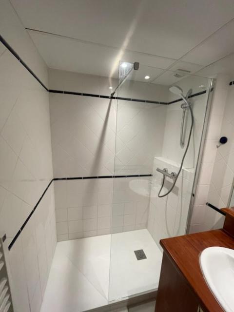 Appartement Les Pieds Dans L'Eau Batz-sur-Mer Extérieur photo